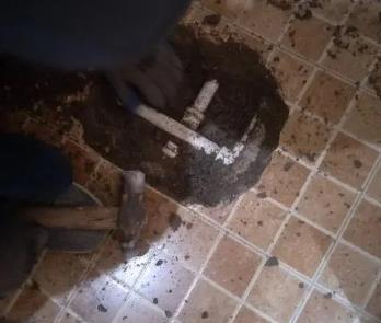 吕梁卫生间漏水维修公司为您分享下卫生间渗水如何处理及注意事项