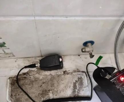 吕梁屋顶漏水维修公司分享下卫生间漏水的危害及解决方法